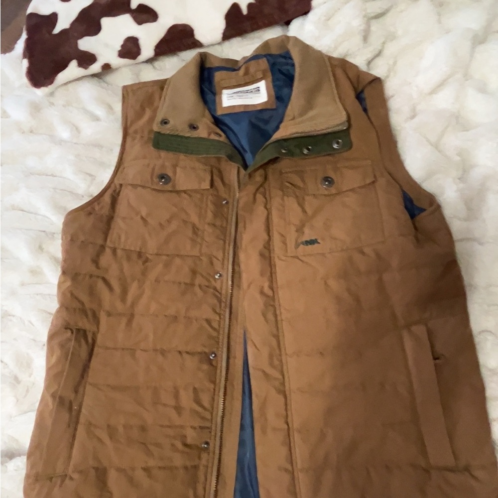 Mountain Khakis Brown Quilted Vest Insulated Outdoor Essential